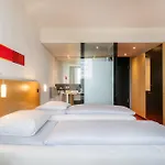 Innside By Melia Seestern Dusseldorf