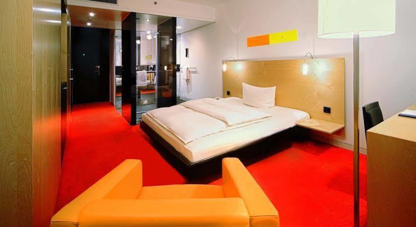 Innside By Melia Seestern Dusseldorf